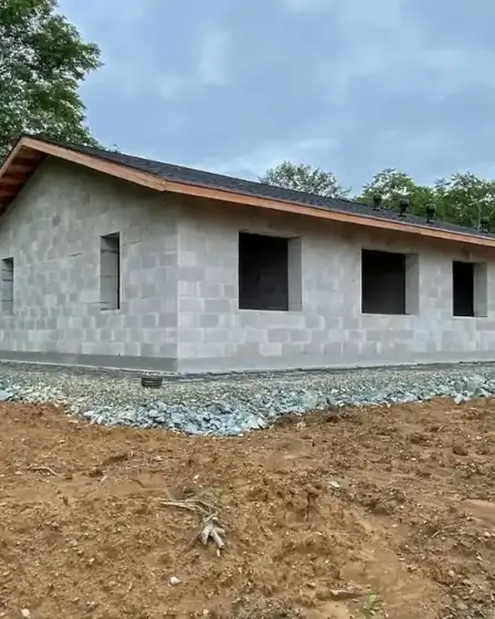 Casa de campo construída com um dos projetos